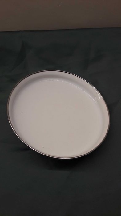 Pokrywka emaliowana 17 cm biała