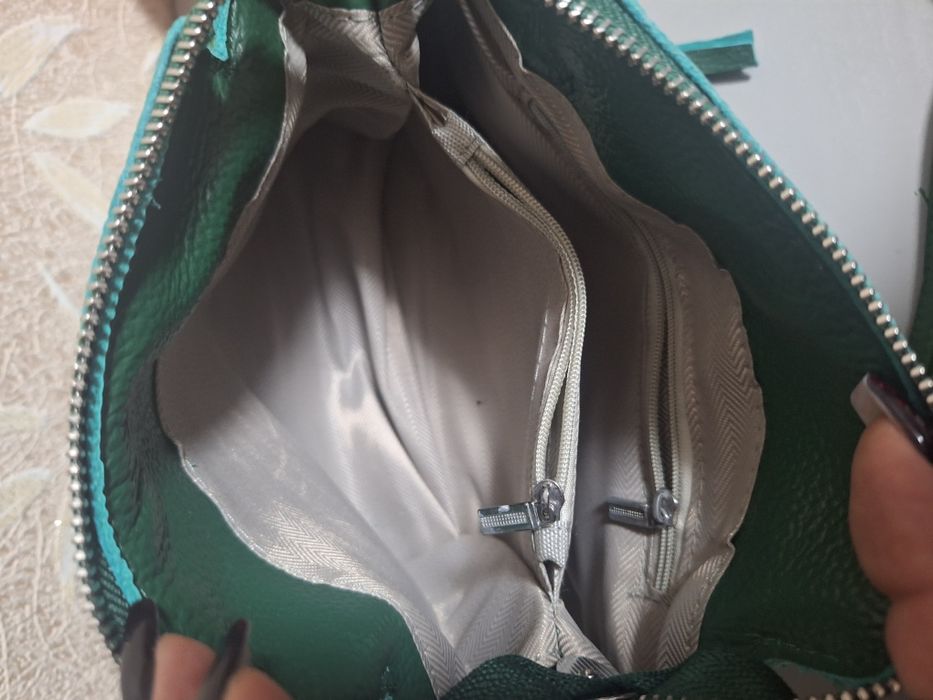 Нова шкіряна сумка