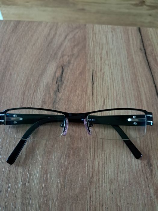 Okulary z antyrefleksem zerówki