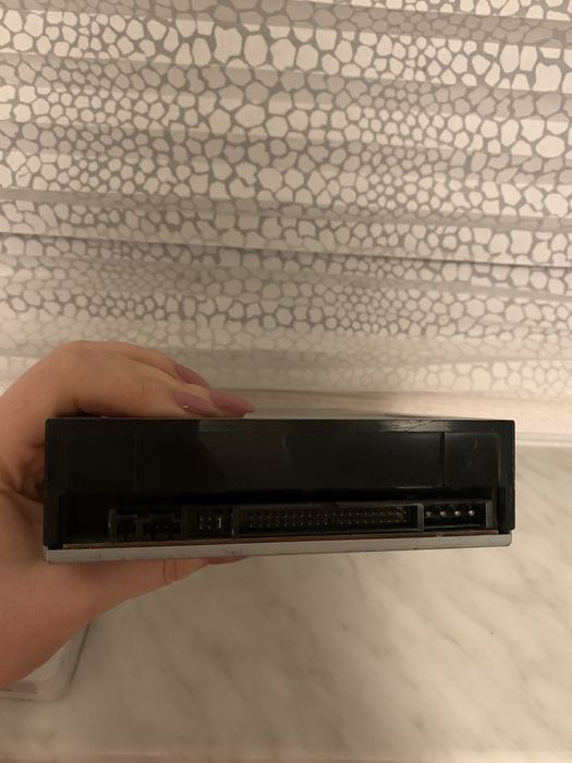 Комплектующие для компьютера, роутер