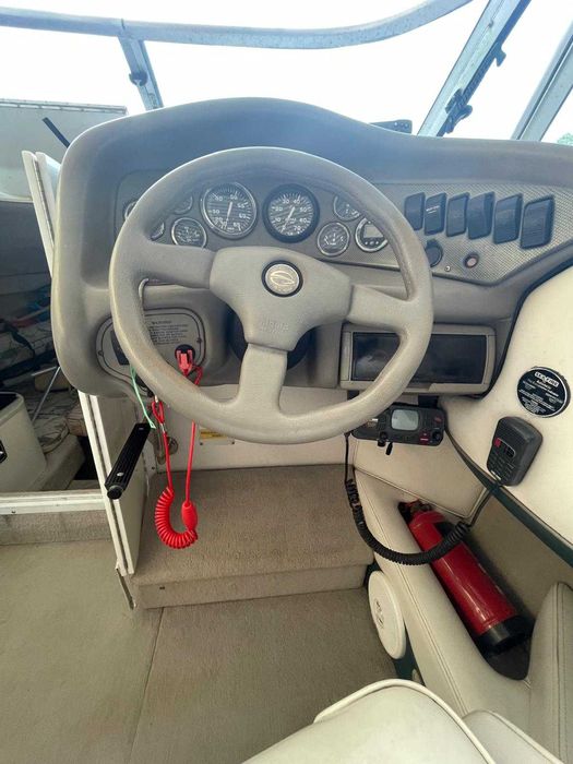Barco Crownline 210