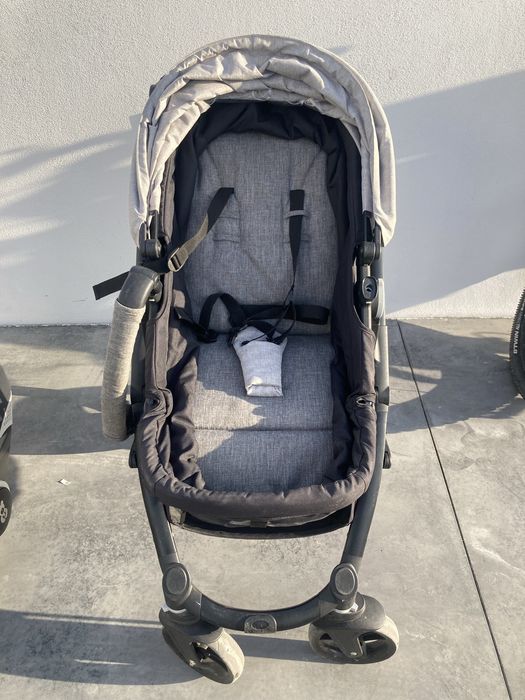 Conjunto carrinho bebe e ovo