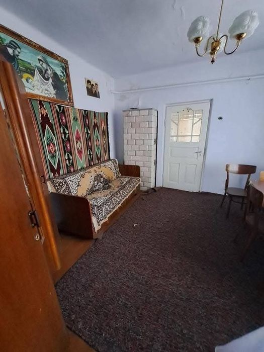 Продам будинок поруч з м. Шептицький у с. Завищень.