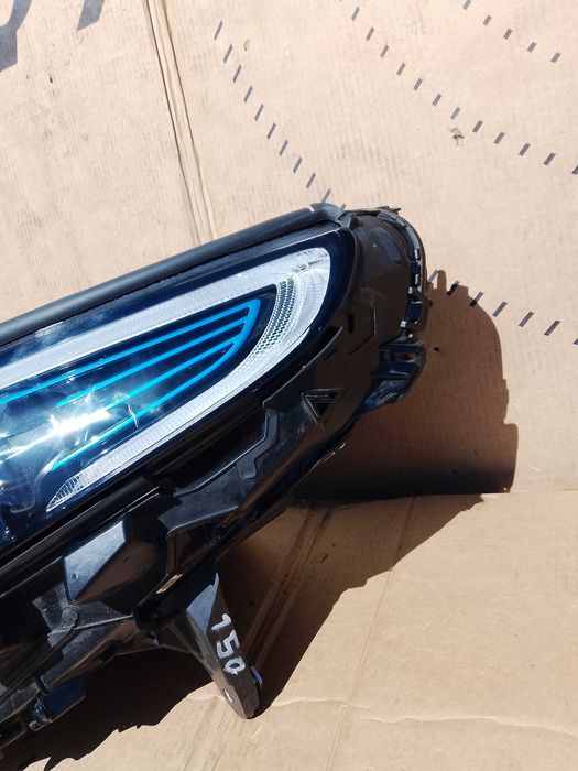Mercedes-Benz EQC 2021 Przód strona lewa Lampa  przednia