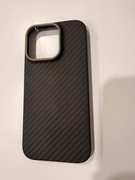 Чехол кевларовый на IPhone 16 pro