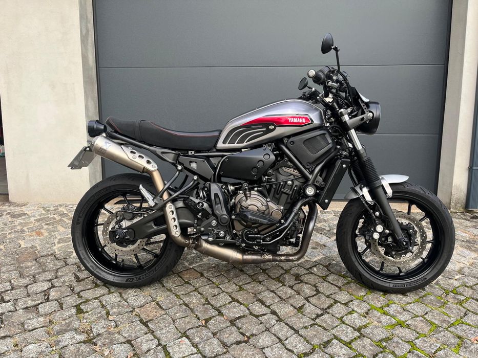 Yamaha Xsr 700 muito bem estimada