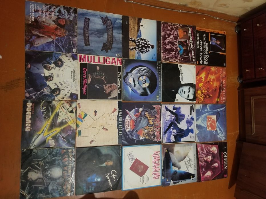 Вінілові пластинки