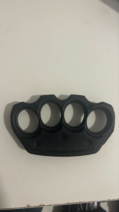 Soqueira de Plástico – Nova, Ideal para Decoração ou dedesa pessoal