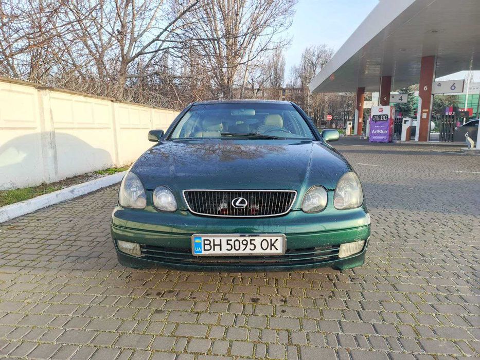 Lexus gs 300 2000 год, газ бензин