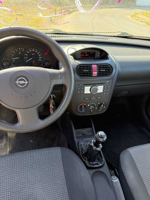 Opel Corsa CDTI Poucos km's