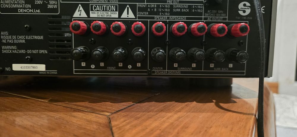 Amplificador Denon AVR-1905