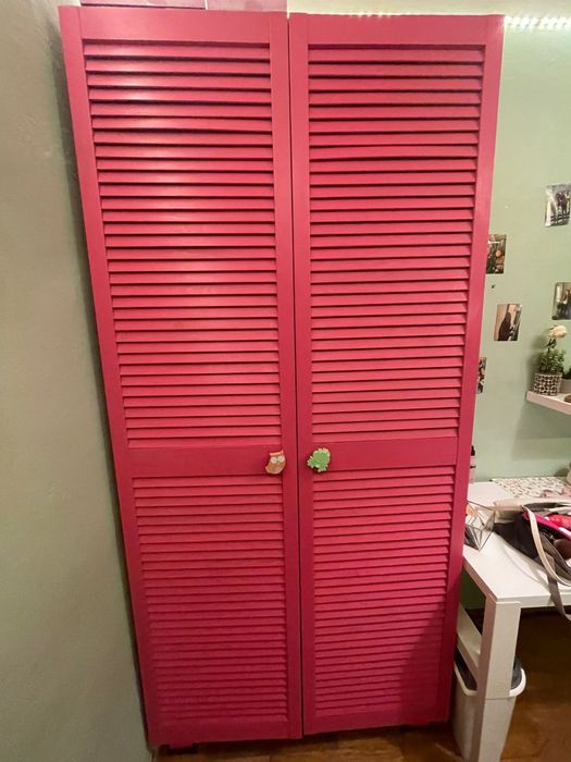 Duża przestronna szafa