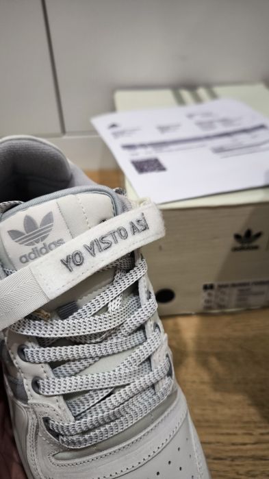 Sapatilhas Adidas x Bad Bunny