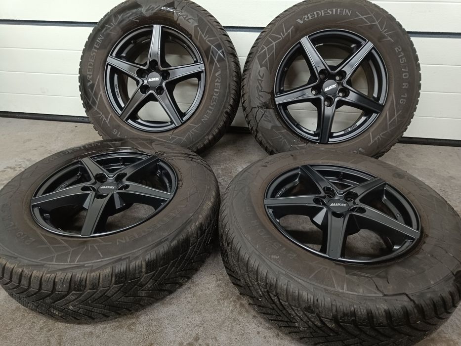 Koła alufelgi 16" 5x114,3 Hyundai ix35 Tucson Kia sportage 215/70/R16