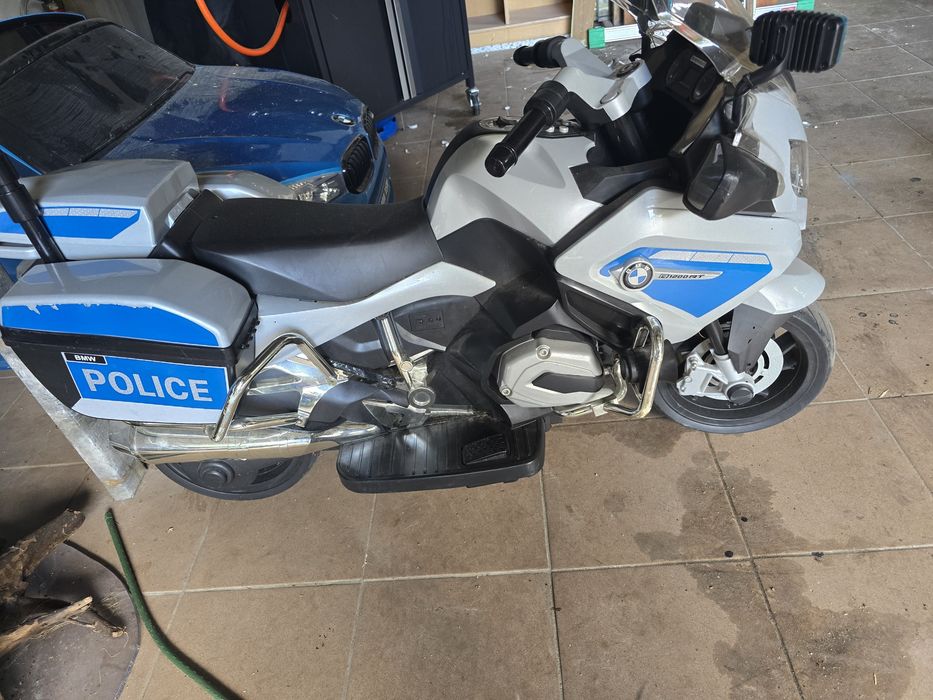 Motorek na akumulator