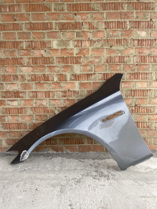 Крило Ліве/Праве BMW F10