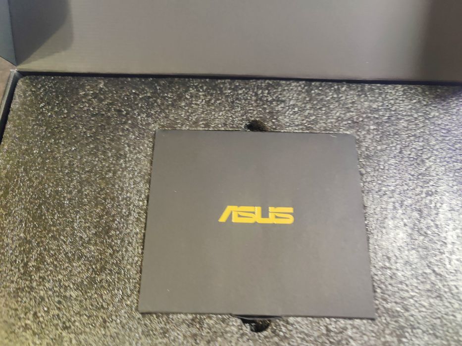 Видеокарта Asus ROG STRIX RTX 2070 OC