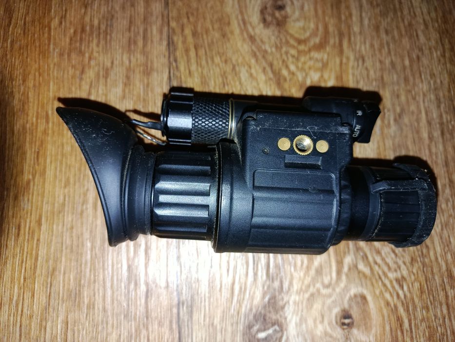 ПНВ  agm wolf 14 nw2