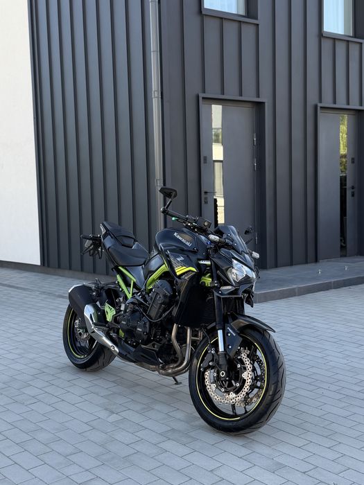 Продам  KAWASAKI Z 900 2023 рік