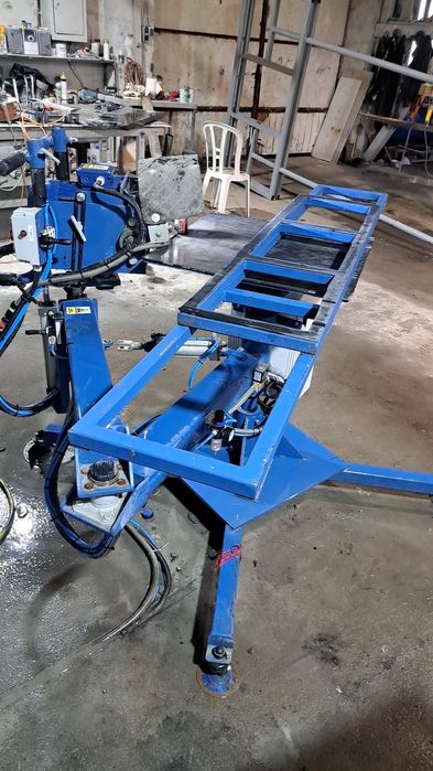 Boczkarka ramieniowa do granitu