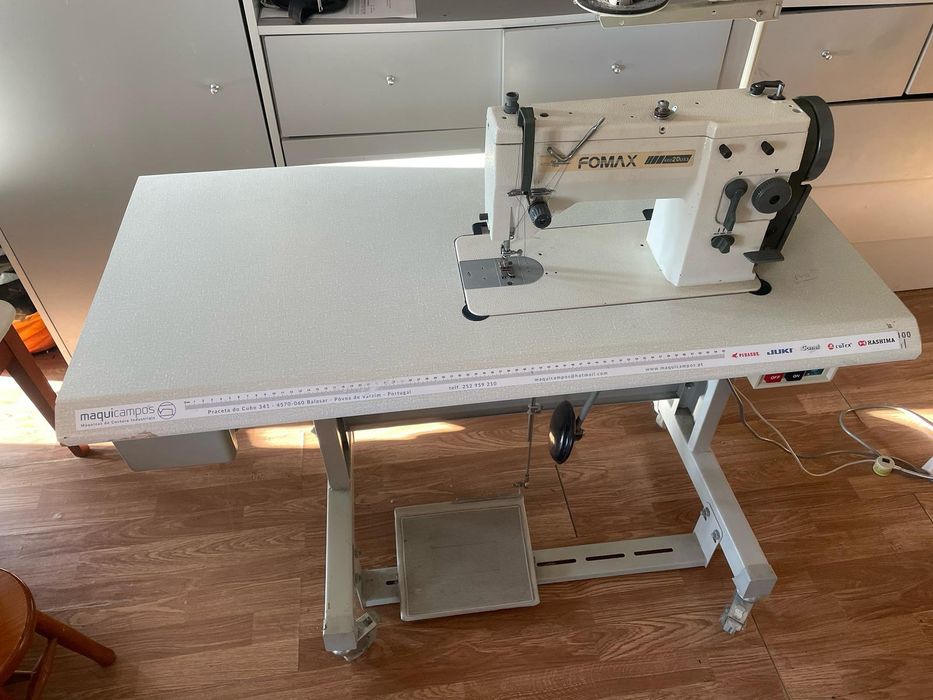 Maquina de Costura