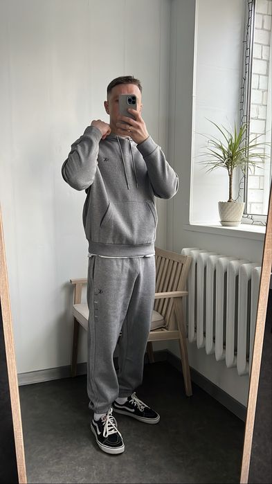 Оригінал 100% ! Чоловічий костюм Calvin Klein !