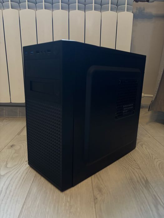 Komputer + Zestaw Gamingowy