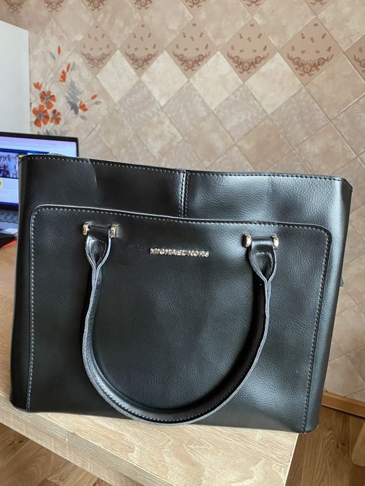 Сумка шкіряна Michael Kors