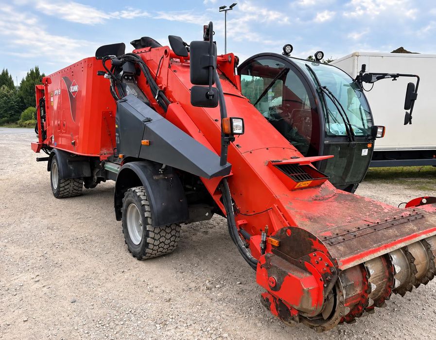 KUHN SPW 19 – samojezdny wóz paszowy | 2015 | 181 kW