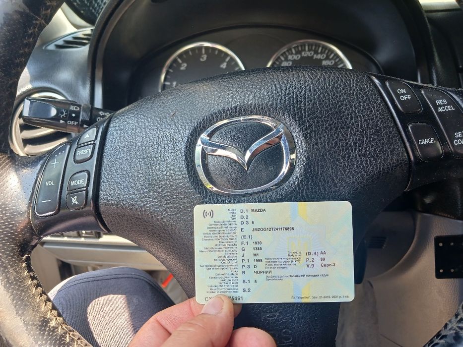 Продам авто Мазда 6