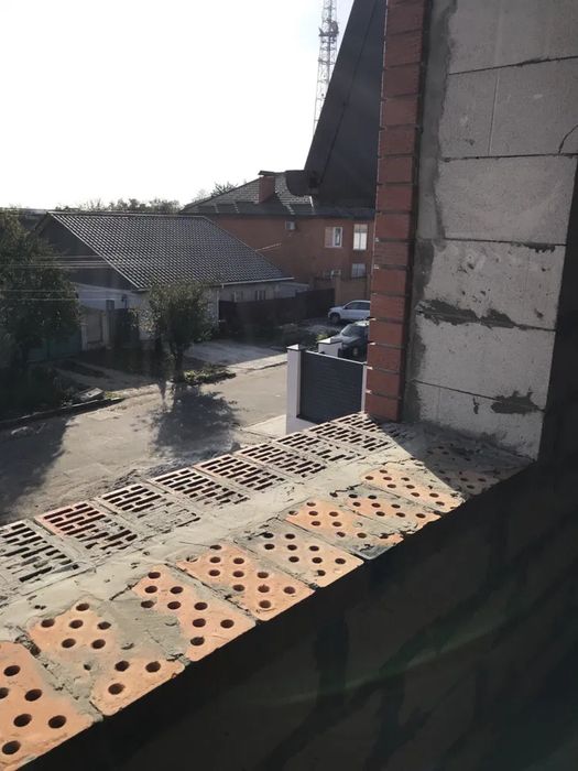 Продам таунхаус район телецентру.