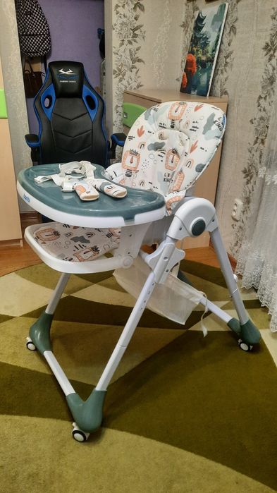 Продам годувальний стілець bambi