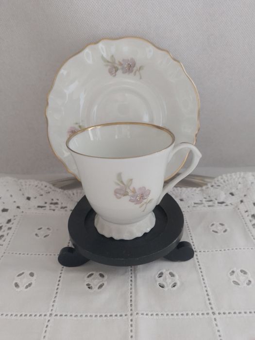 Chávena com pires em porcelana Limoges