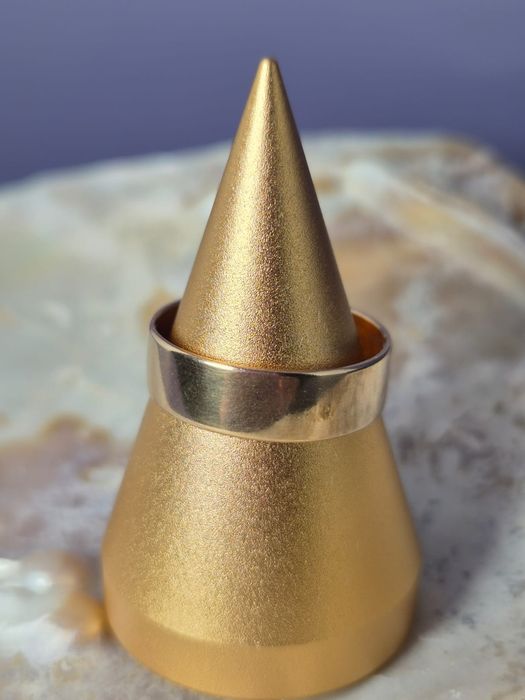 Złota 585 obrączka szeroka klasyczna prosta