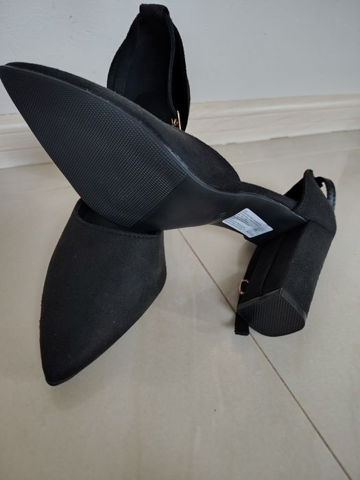Buty damskie eleganckie, nowe