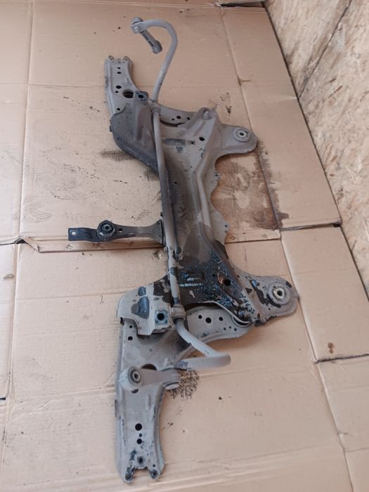 Vw volkswagen Golf 4 IV sanki ława kołyska trawerza belka przód