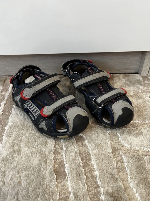 Кросівки, бутси, сандалі, макасіни. 29, 30, 31, 32р!