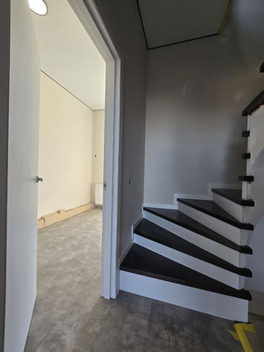 Продаж елітного ТАУНХАУСА, ФІНАЛЬНИЙ ЕТАП РЕМОНТУ, вул. Горіхівська