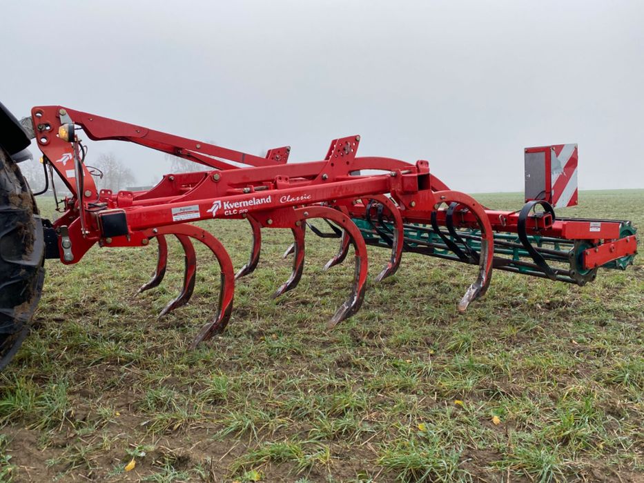 Agregat bezorkowy / ścierniskowy kverneland CLC