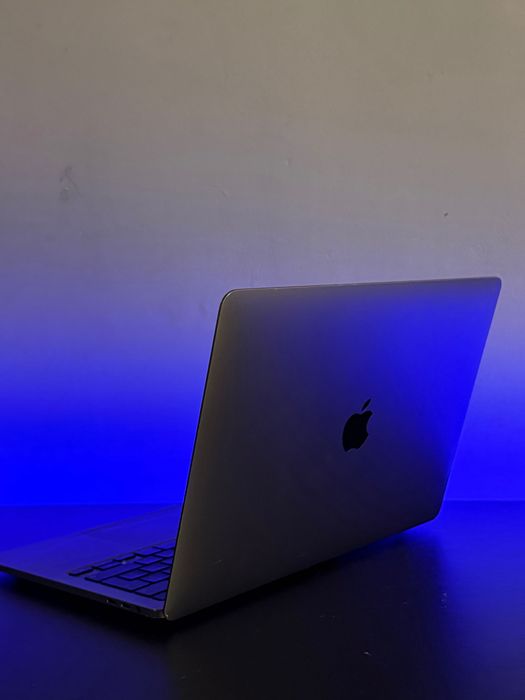 MacBook Pro 13 2020