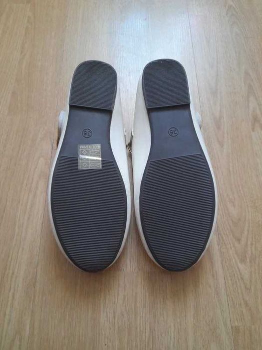 Białe balerinki 35 Nowe
