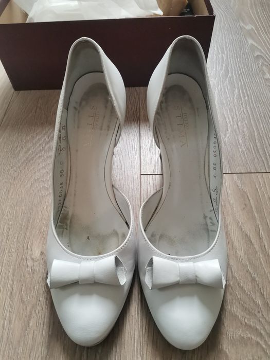 Buty ślubne białe, białe buty na obcasie