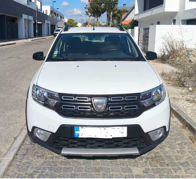 Dacia Sandero Stepway - 04/2020 - 65.000 km — photo 2