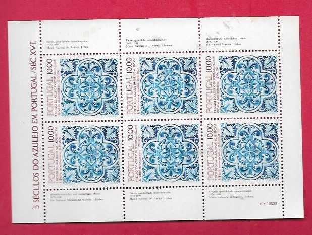 1982 - BLOCO dos CTT nr 51 - AZULEJOS - Filatelia - Selos