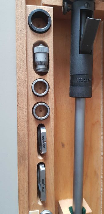 Czujnik zegarowy KAFER M2 Top 10mm, odczyt 0,01mm z oprzyrządowaniem