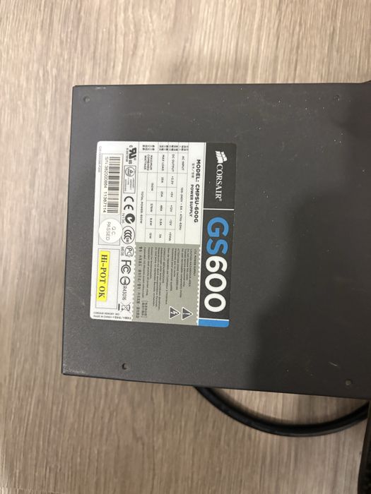 Fonte de Alimentacao ATX Corsair GS600