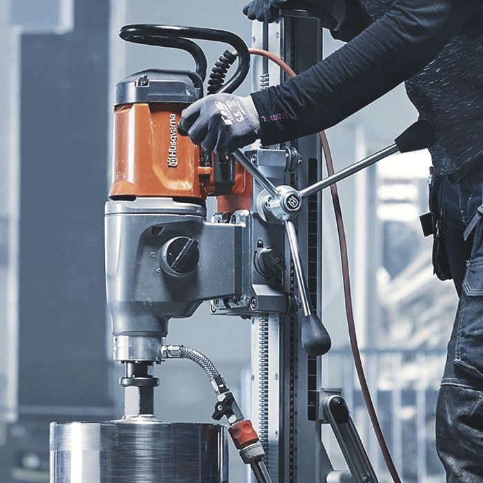 Wiercenie otworów na mokro/sucho technika diamentowa odwierty, beton