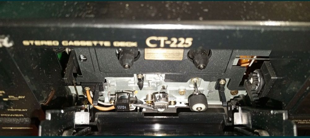 Pioneer CT-225 Кассетная дека