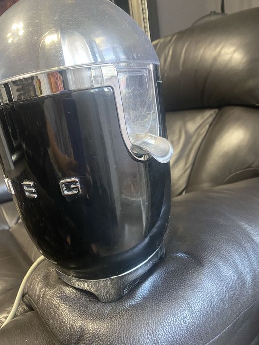 Соковижималка Smeg