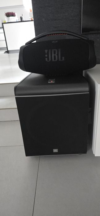 Jbl es 100 mega moc.